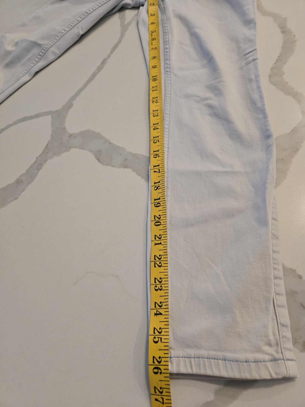 Calvin Klein Jeans Size 10 Bleach Light Wash Skinny Denim Womens Slim Pants
