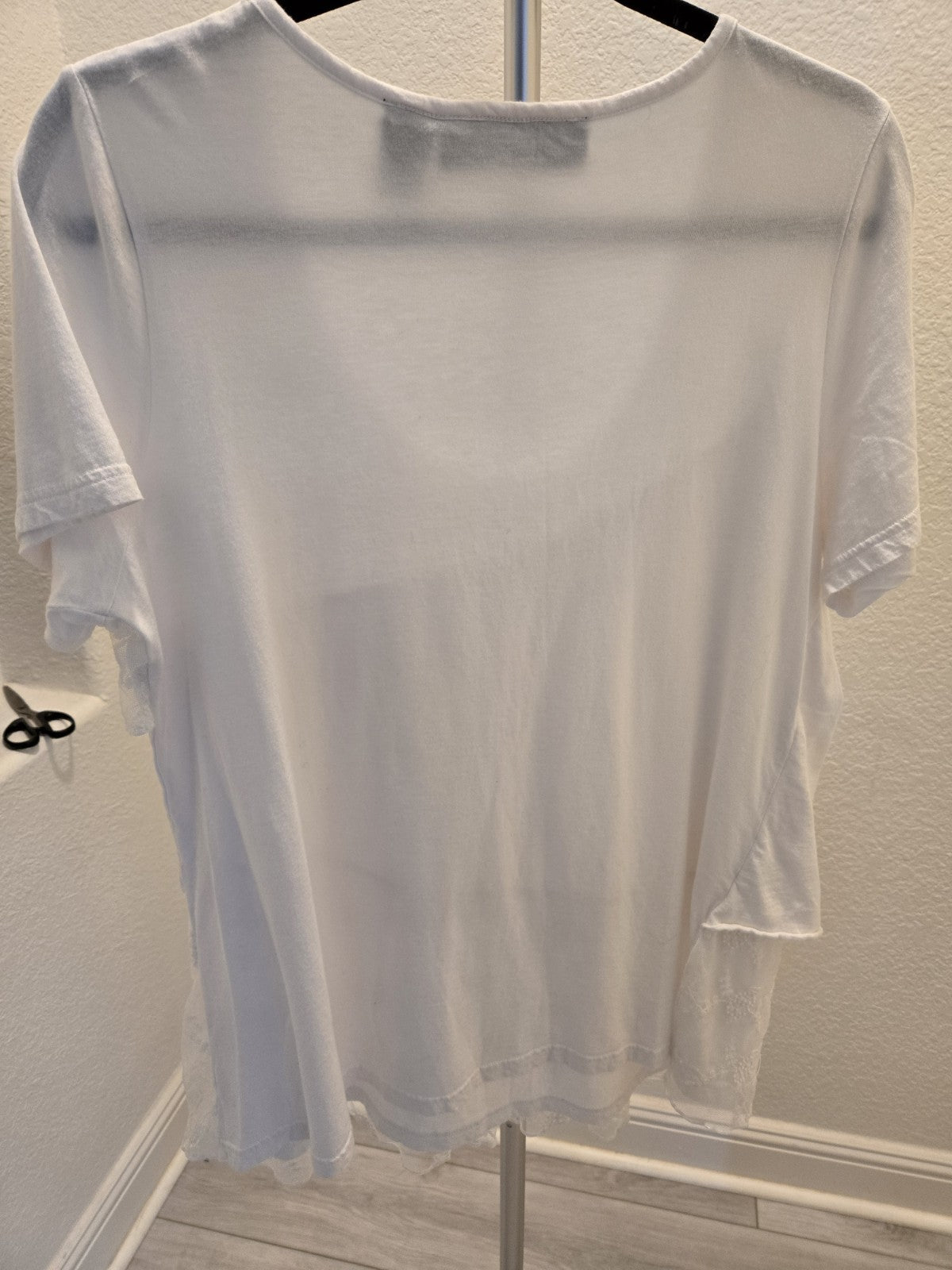 Denim 24/7 Medium White Embroidered Mesh Layered Tiered Ruffle Top Short Sleeve