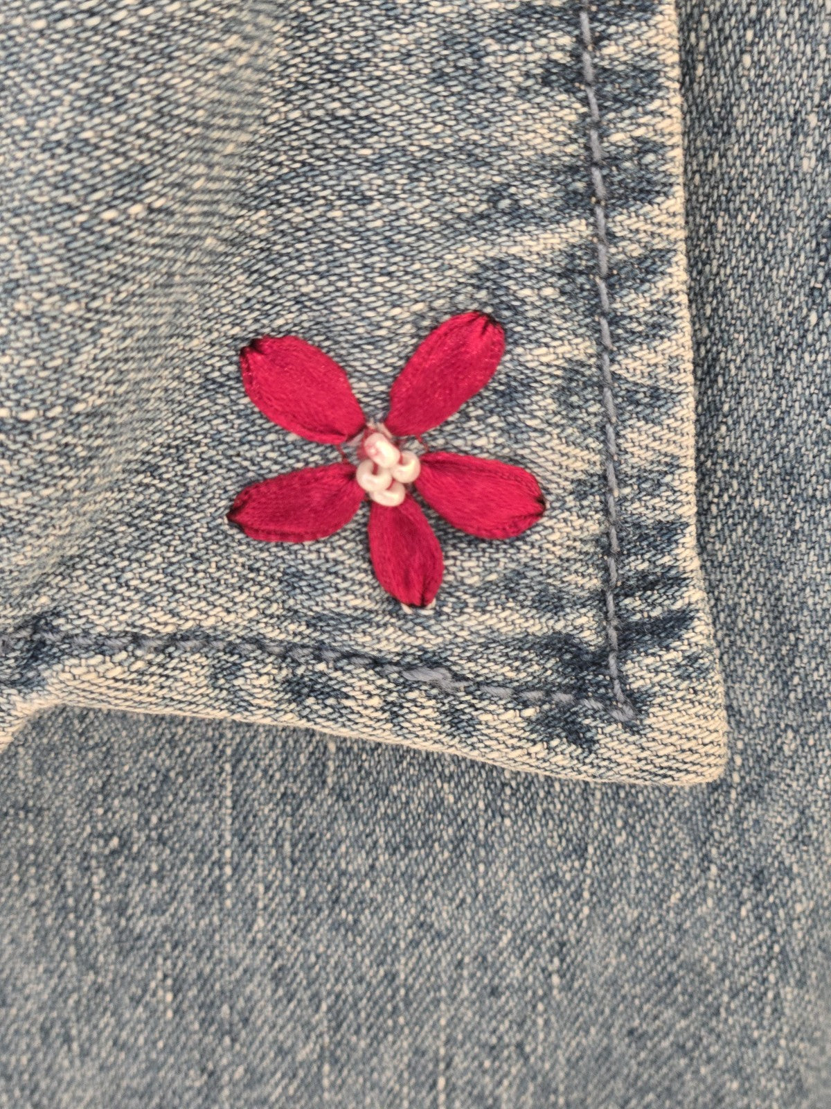 Christopher & Banks Denim Jean Jacket Embroidered Floral Women's Size M Blue Y2K