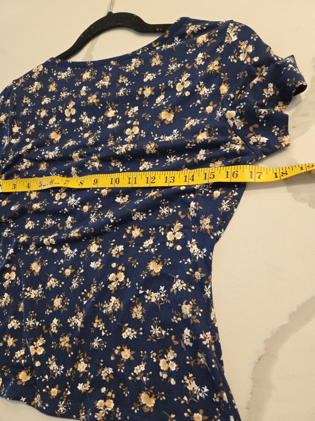 Rue21 M Floral Scoop Neck Button Front Short Sleeve Crop Top Shirt Women Navy