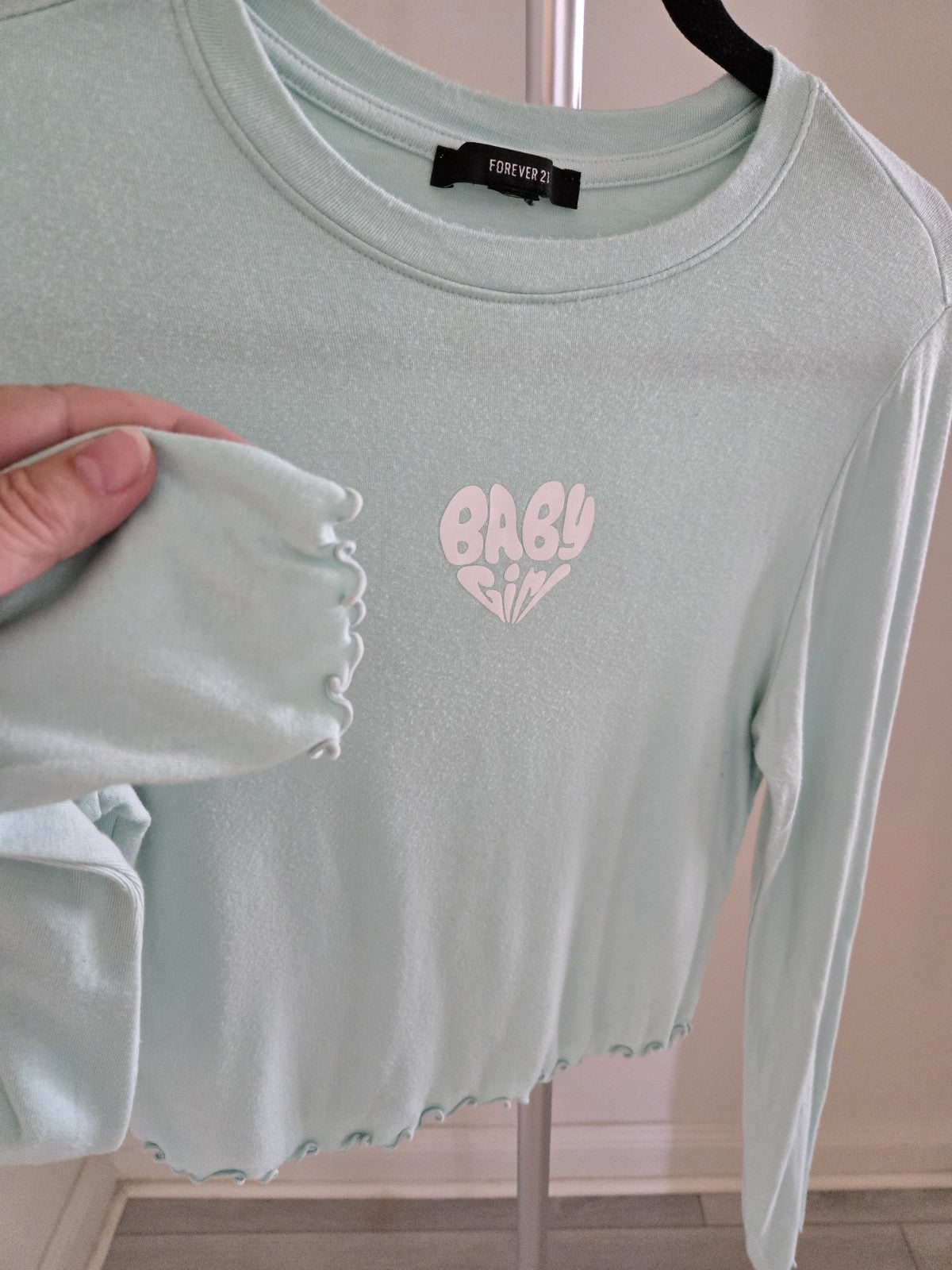 Forever 21 Small Mint Green Baby Girl Heart Graphic Crop Top Long Sleeve