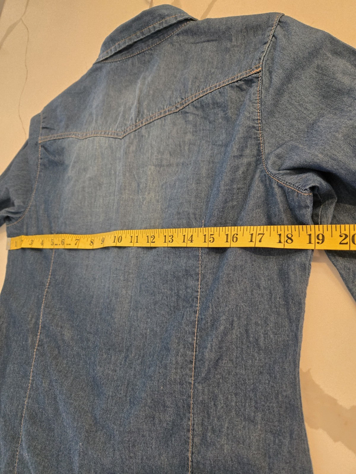 New Look Jean Shirt Large Womens Blue Pearl Snap Western Cowboy Button Down L