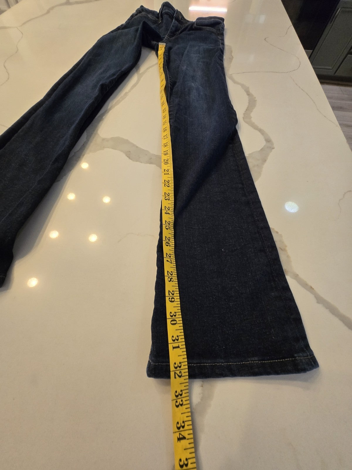 Joe's Mid-Rise Slim Bootcut Classic 5-pocket styling Size 27 Whiskering Y2K