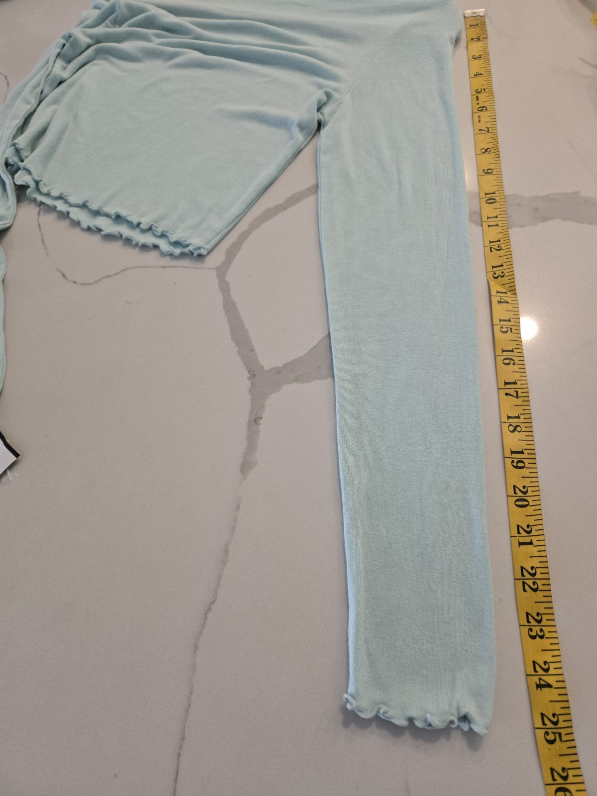 Forever 21 Small Mint Green Baby Girl Heart Graphic Crop Top Long Sleeve
