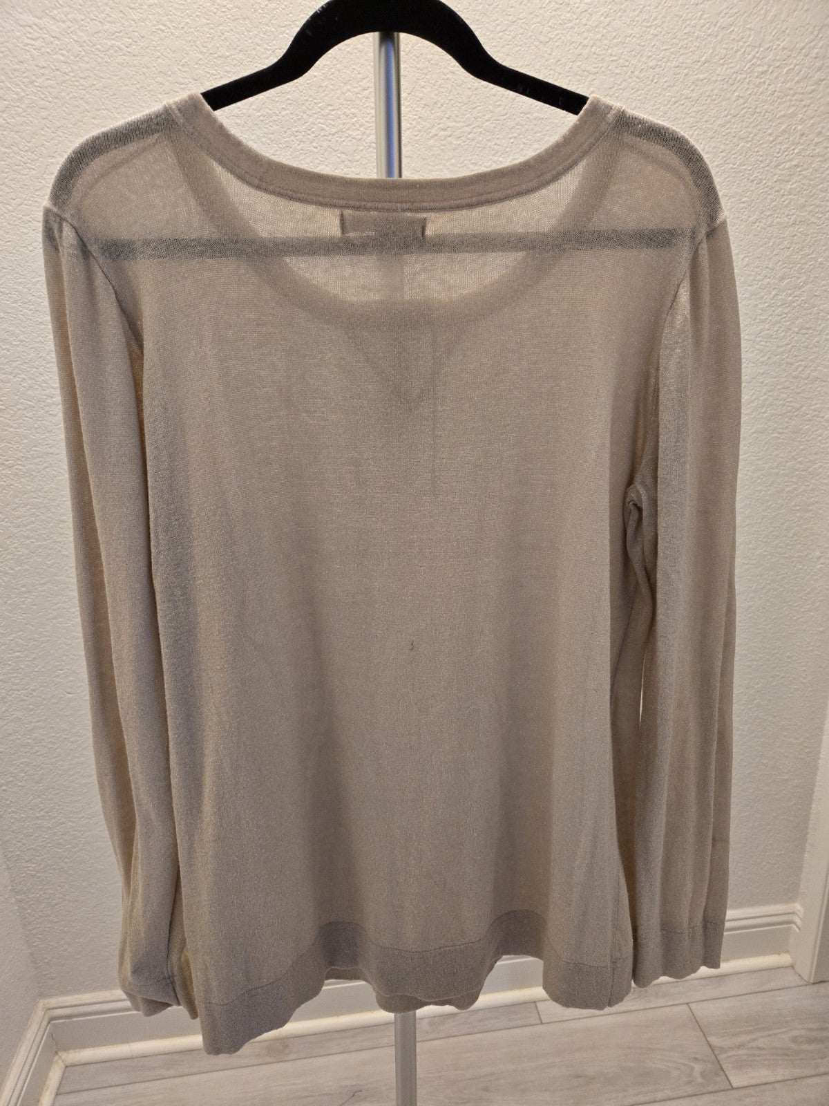Banana Republic XL Beige Metallic Keyhole Tie Long Sleeve Sweater Top Women's