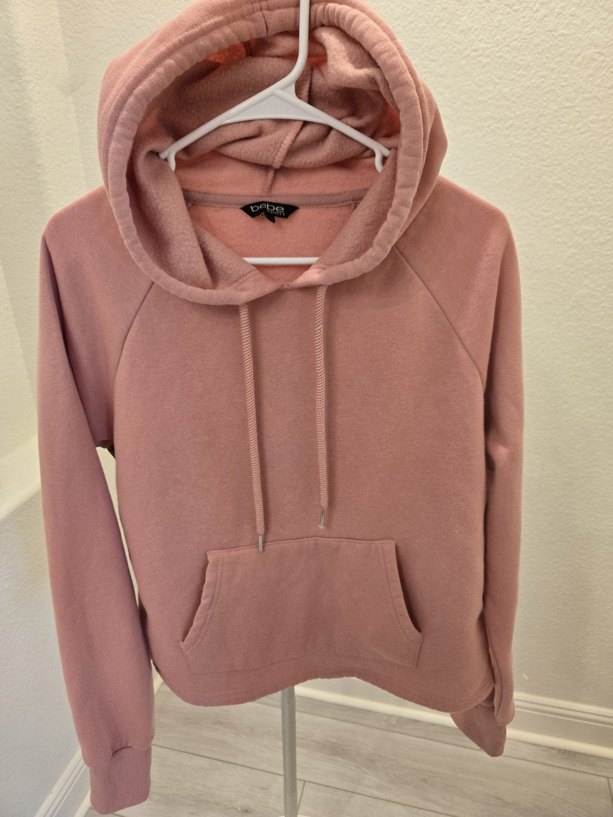 Bebe Sport Womens L Sequin Pink Pullover Hoodie Sweatshirt Thumbholes Dusty Rose