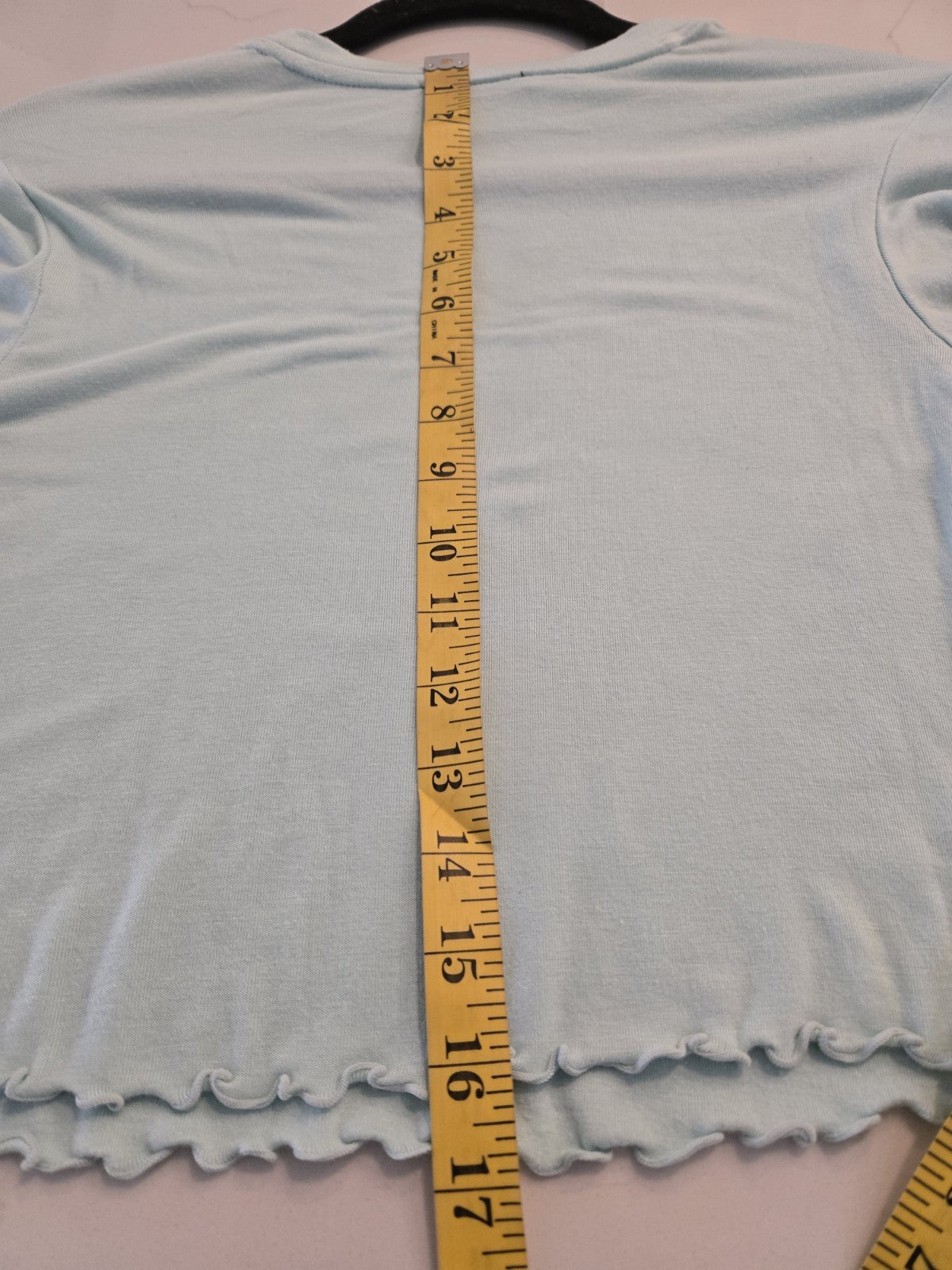 Forever 21 Small Mint Green Baby Girl Heart Graphic Crop Top Long Sleeve
