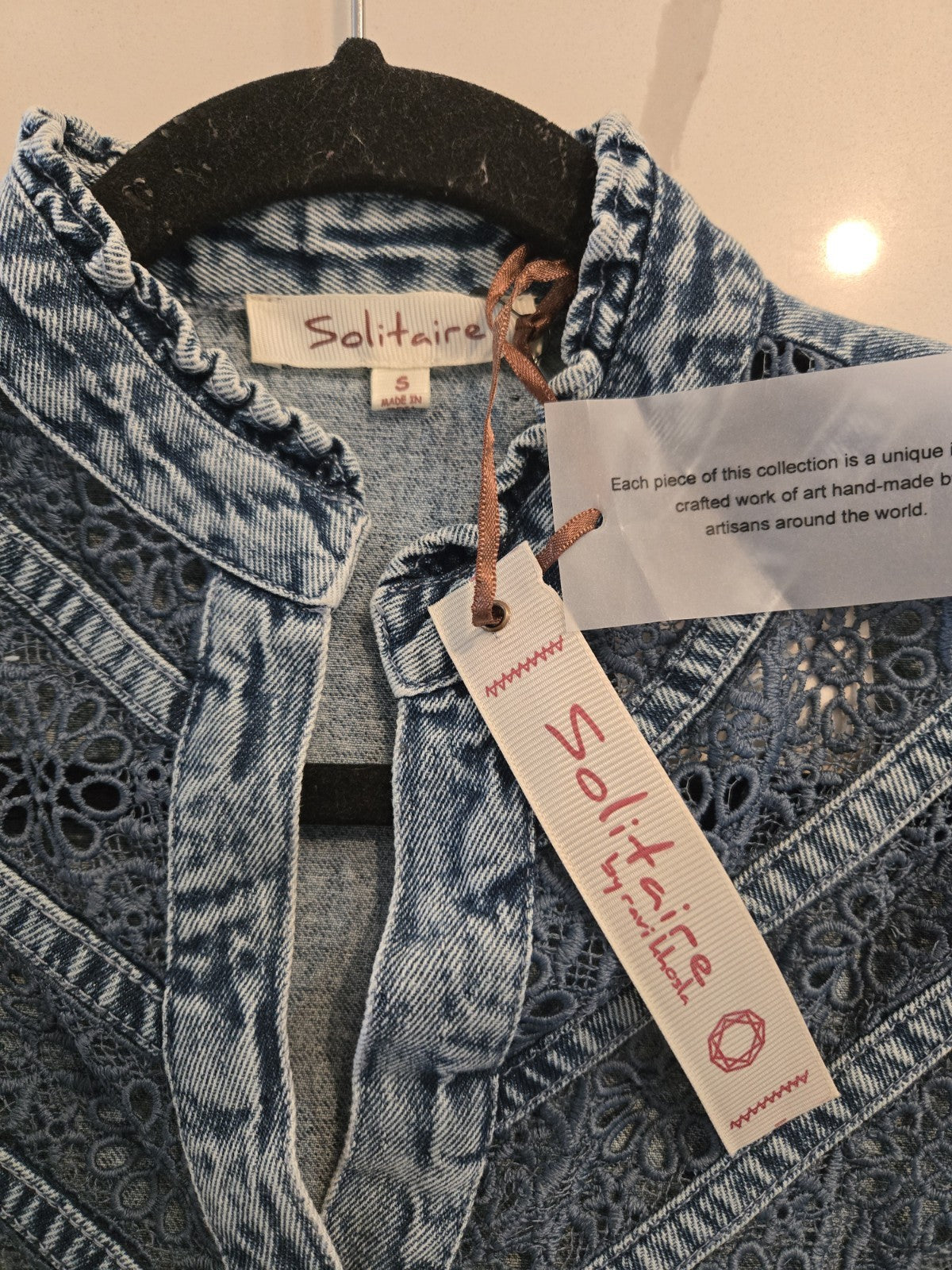 Solitaire Small NWT Lace Crochet Acid Wash Denim Blouse Top Jacket Women's