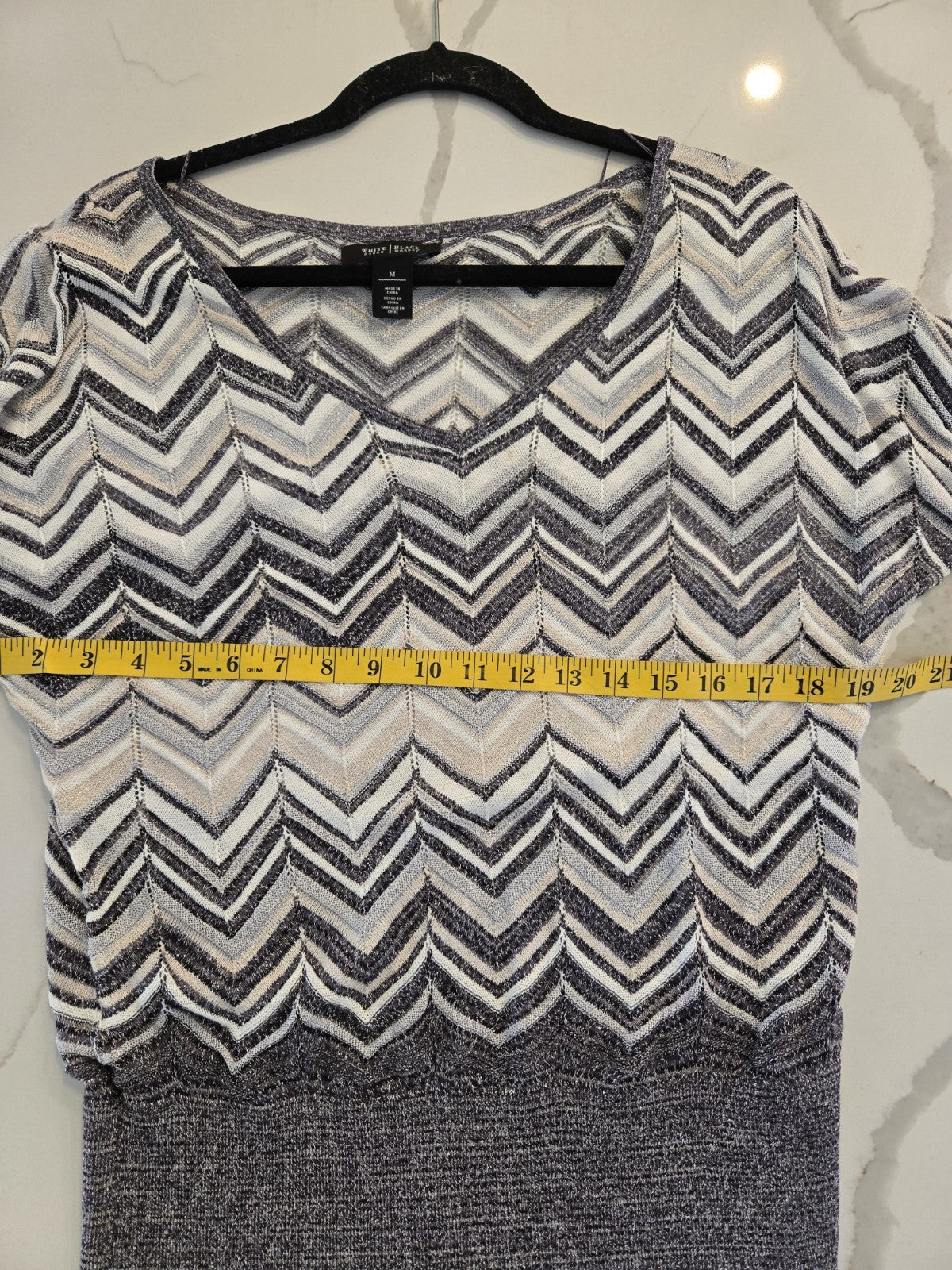 WHBM Metallic Chevron Knit Sweater M Gray Silver Shimmer V-Neck Dolman Y2K