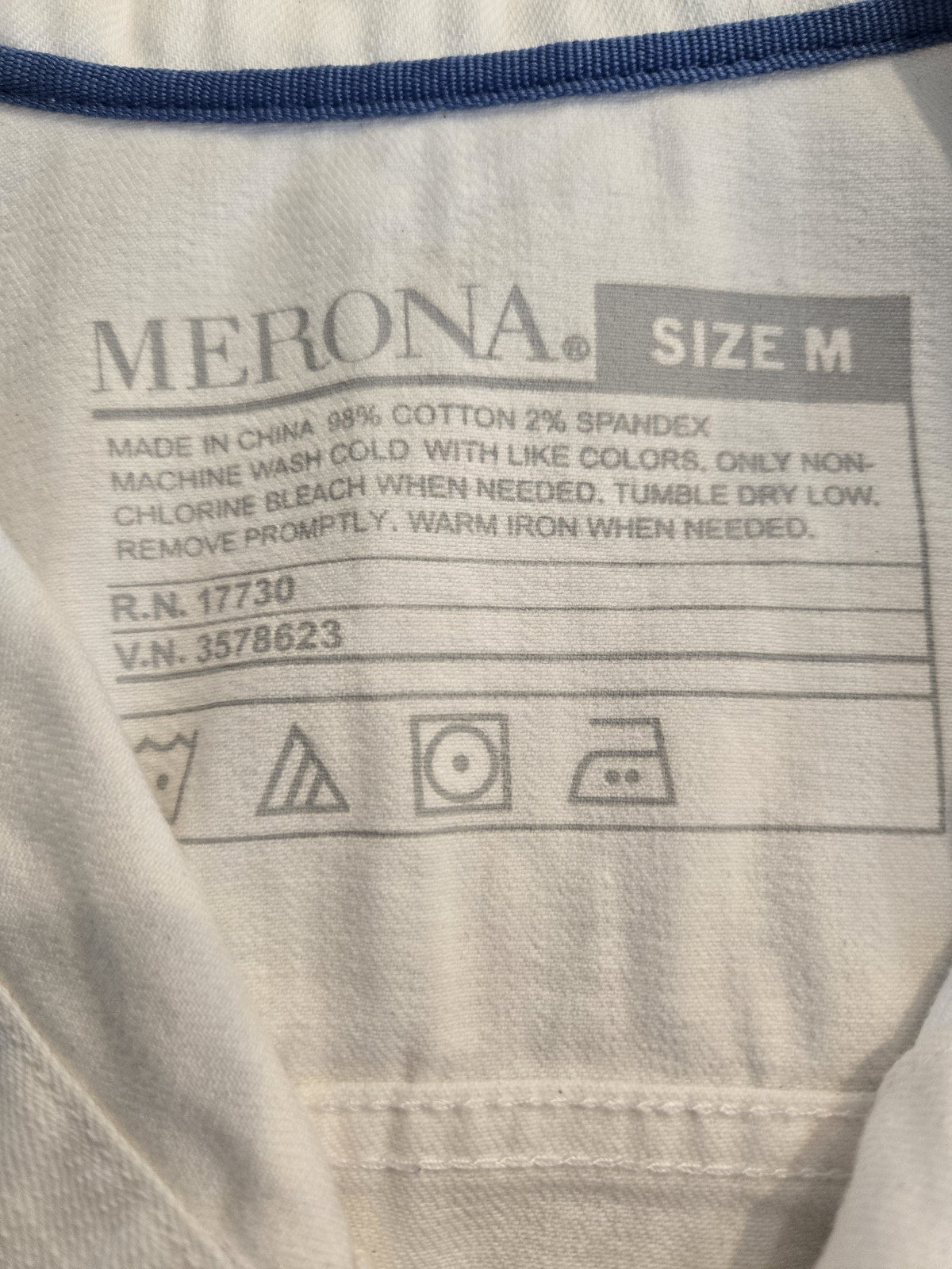 Merona White Denim Jean Trucker Jacket Large Button up Front & Cuffs Womens