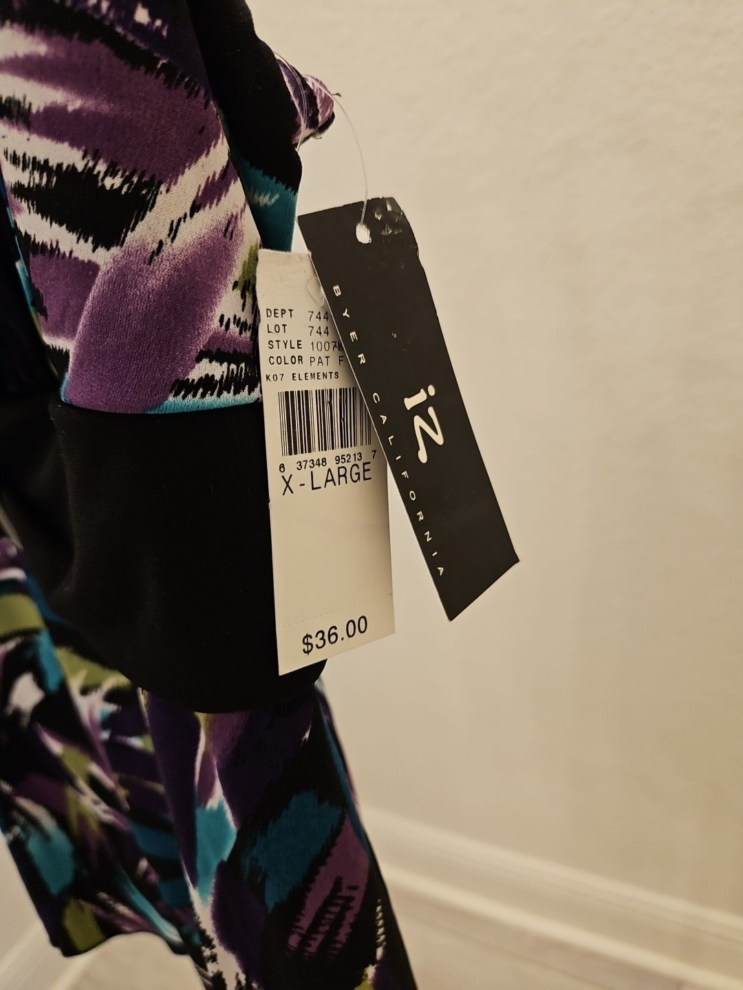 IZ Byer California XL Sleeveless Purple Multicolor Belt Design Top $36 NEW