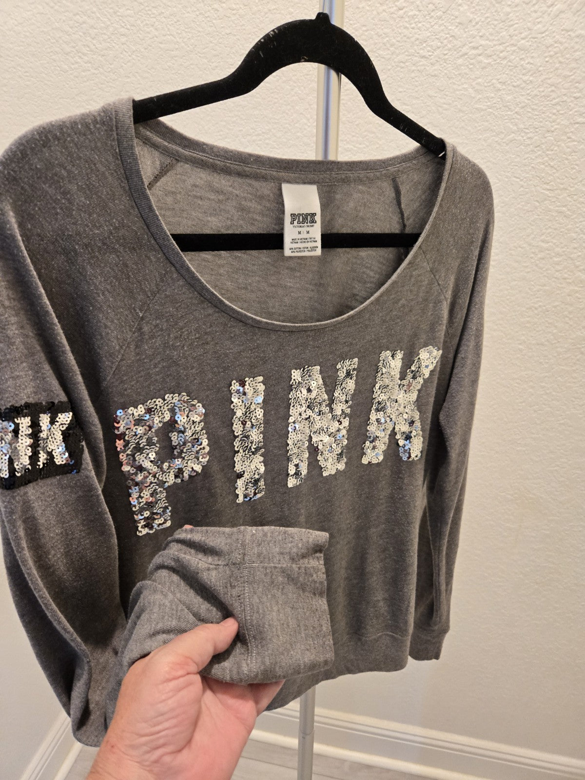 Pink Victoria's Secret M Gray Sequin Bling Logo Scoop Neck Sweatshirt Women