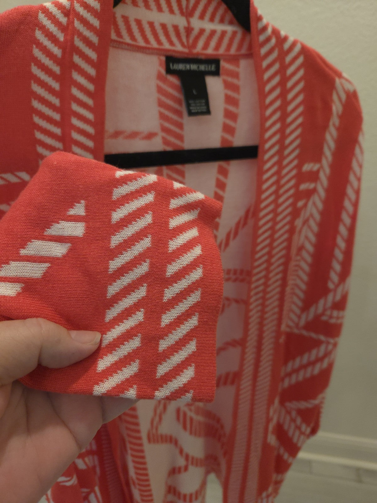 Lauren Michelle Y2K Geometric Open Front Cardigan Coral White Sweater Large