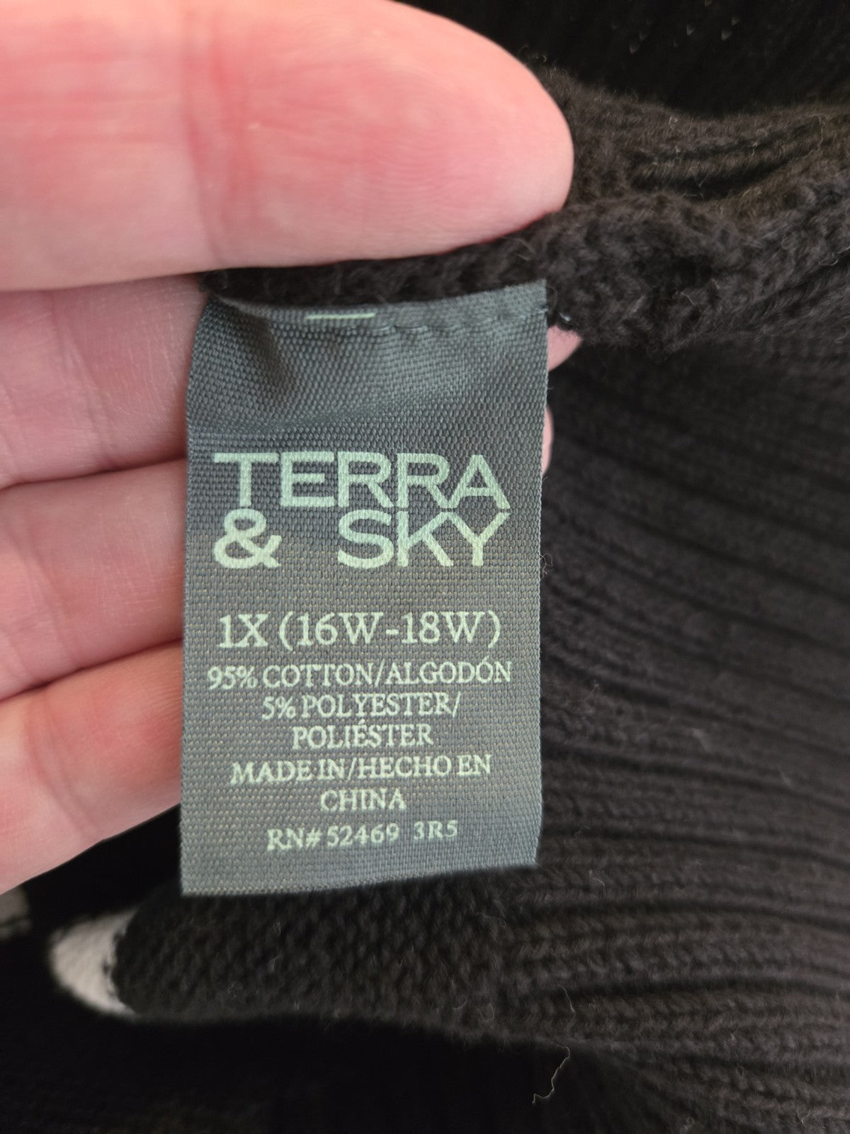 Terra & Sky NWT Stripe Black White Cardigan Sweater Women Plus 1X 16W-18WV-Neck