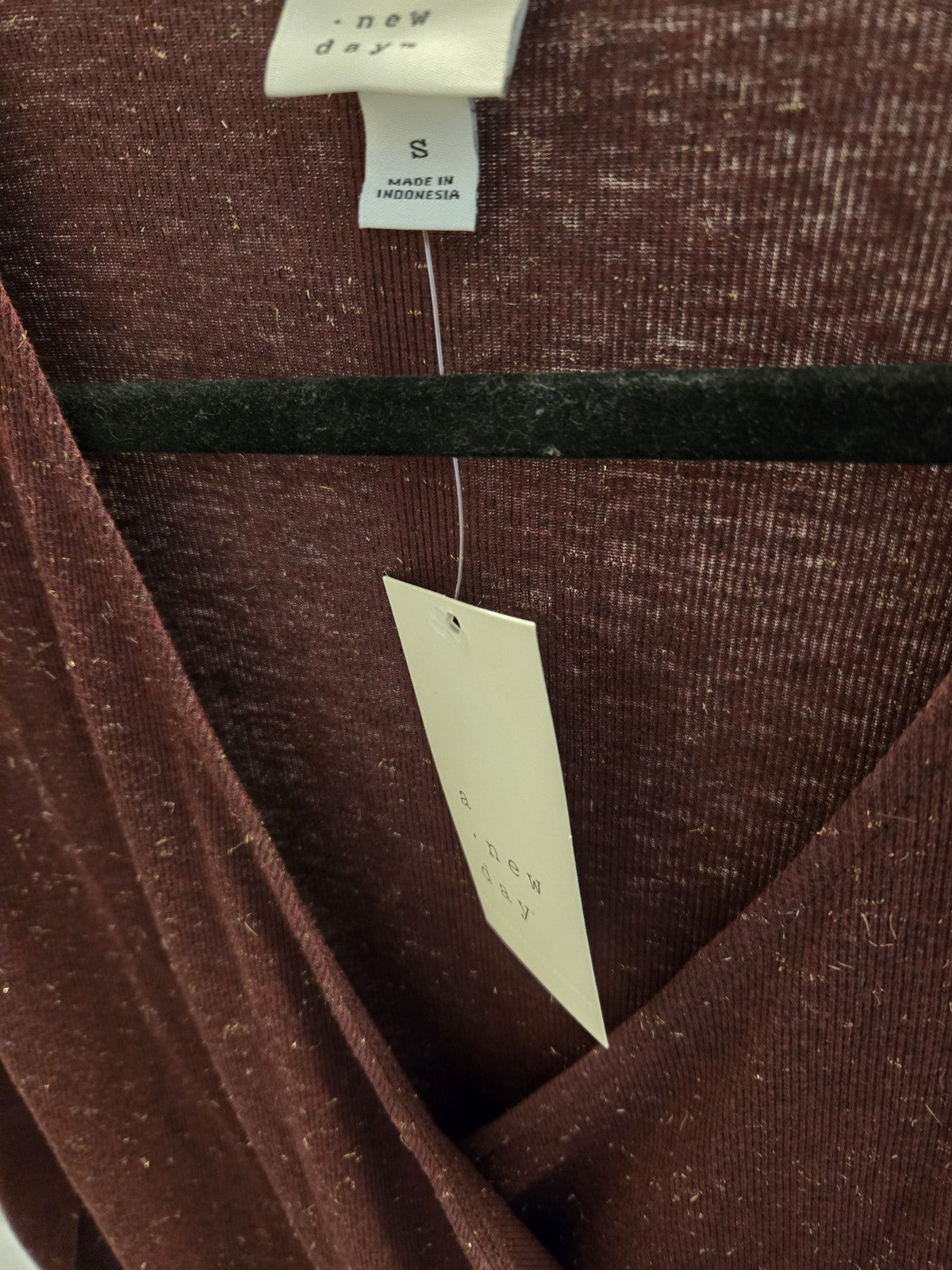 A New Day NWT Small Burgundy Glitter Wrap Top Metallic Ribbed Ruched Wine $20