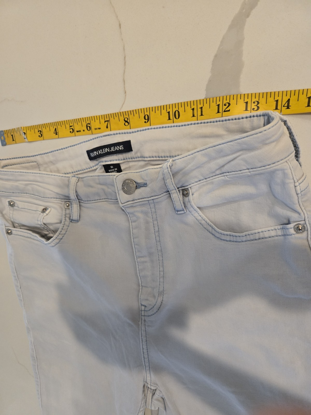 Calvin Klein Jeans Size 10 Bleach Light Wash Skinny Denim Womens Slim Pants