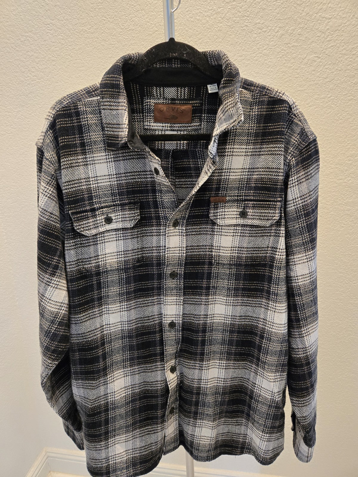 ORVIS Classic Collection Flannel Shirt Mens XL Black White Plaid Heavy Shacket