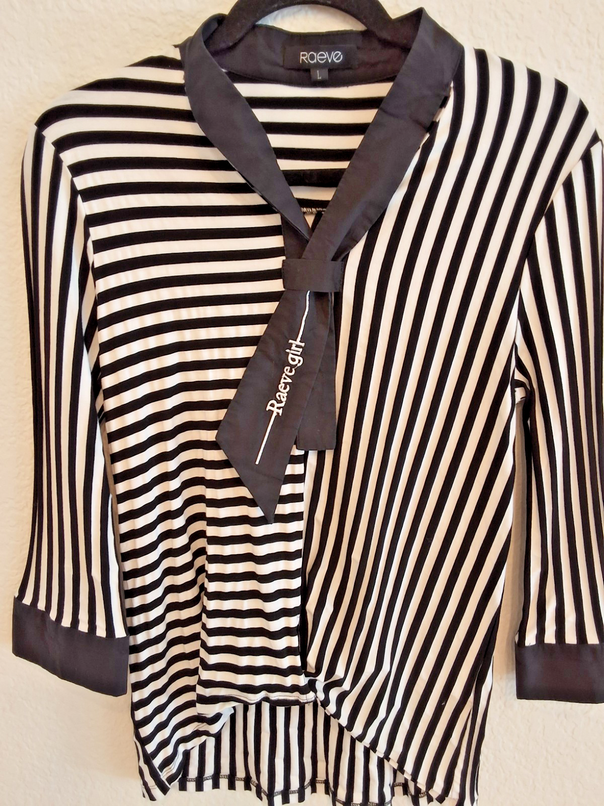 RUE21 Black White Stripe Top Bow Necktie Blouse Contrast Y2K 3/4 Sleeve L