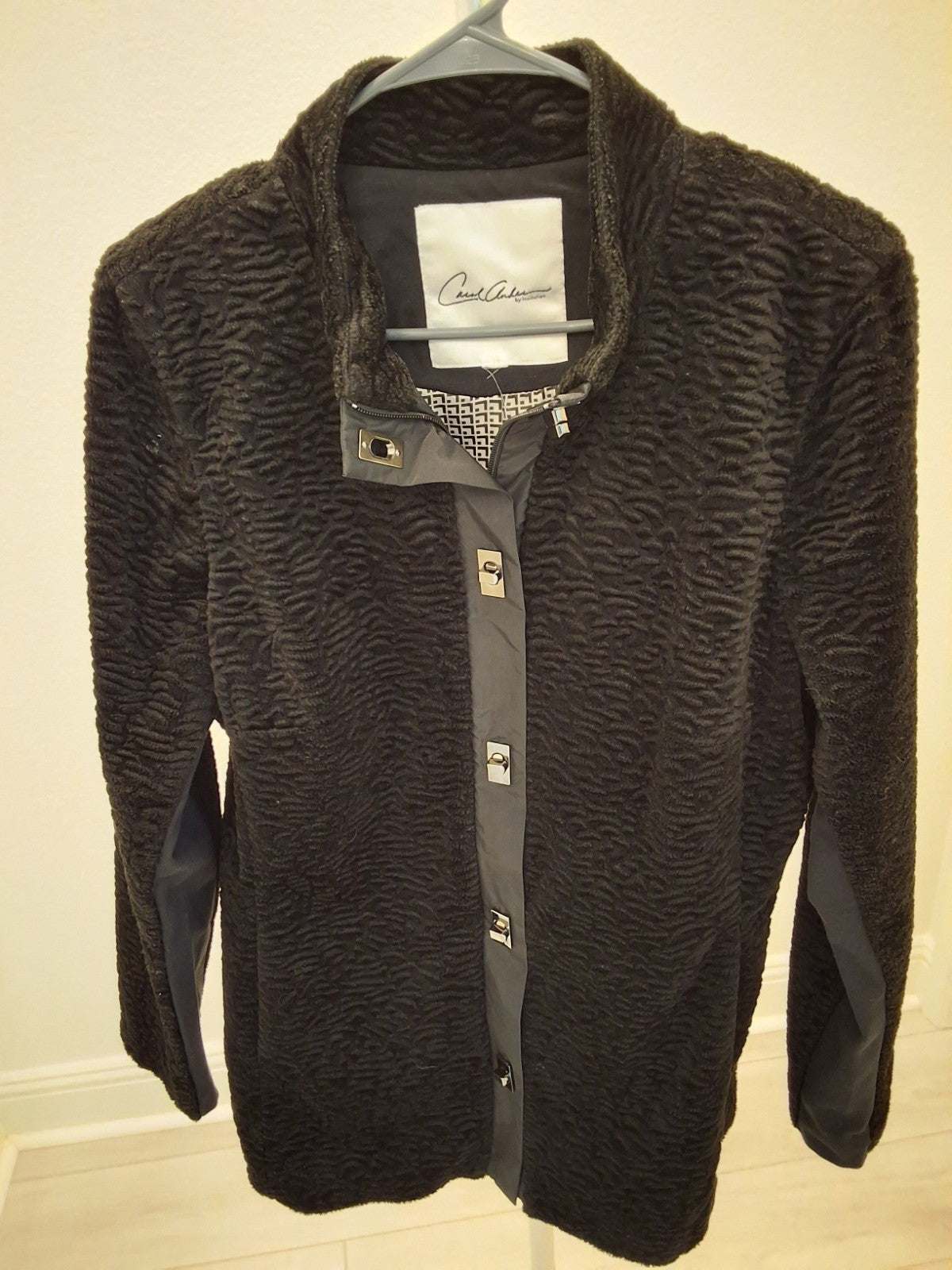 Carol Anderson M/L Faux Astrakhan Fur Jacket Textured Stand Collar Dk Academy