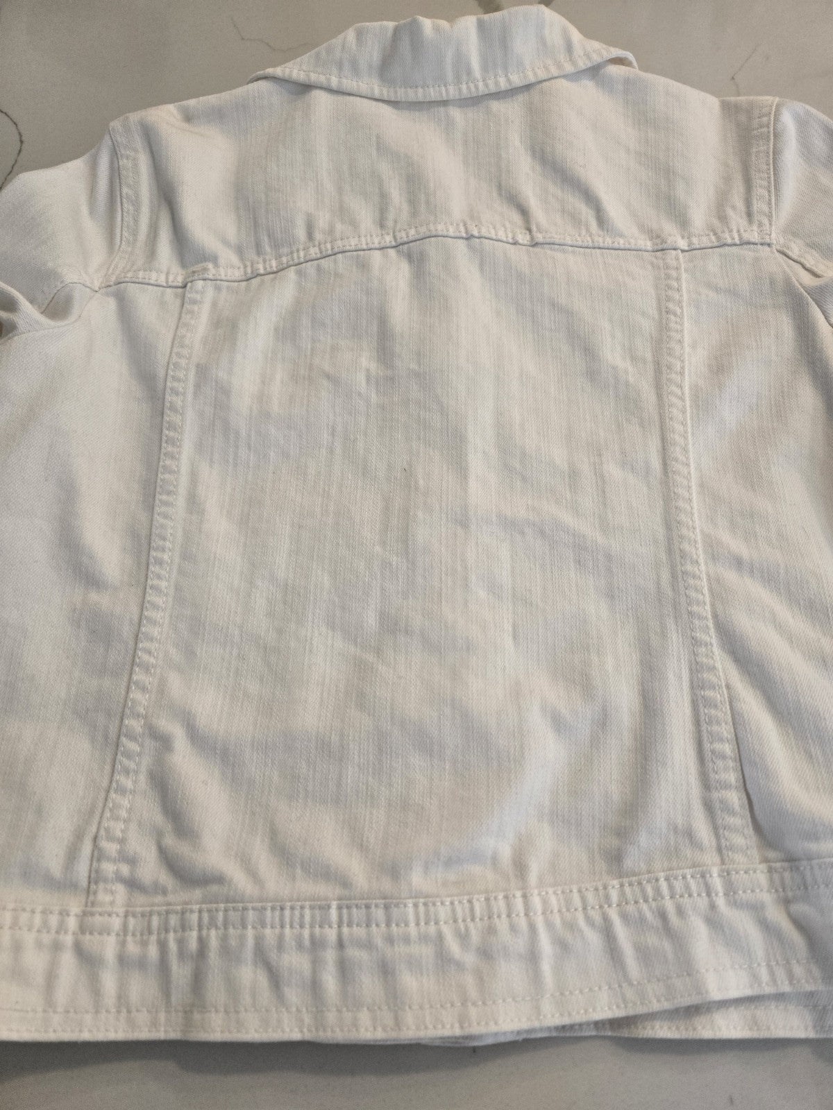 Merona White Denim Jean Trucker Jacket Large Button up Front & Cuffs Womens