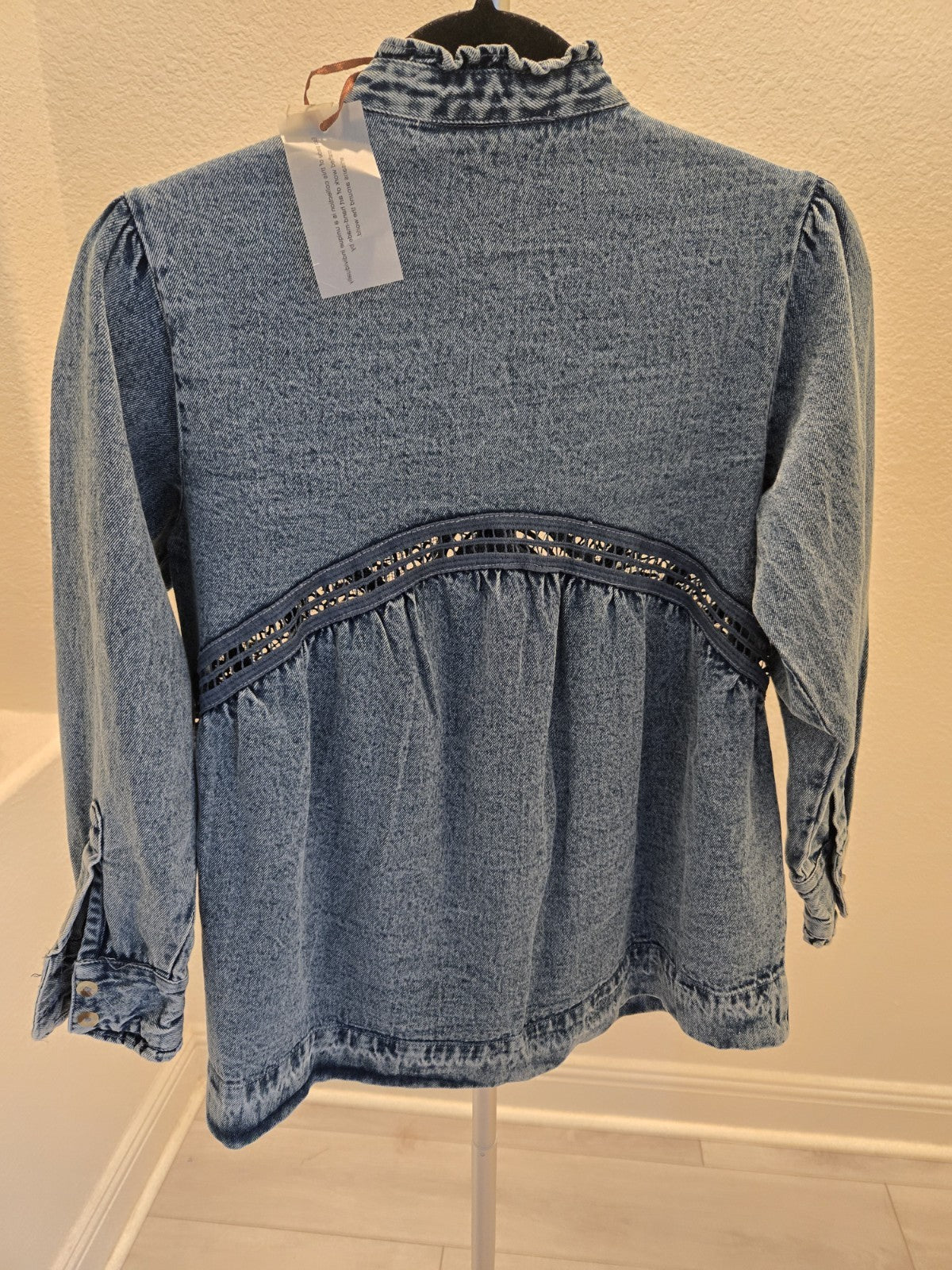 Solitaire Small NWT Lace Crochet Acid Wash Denim Blouse Top Jacket Women's