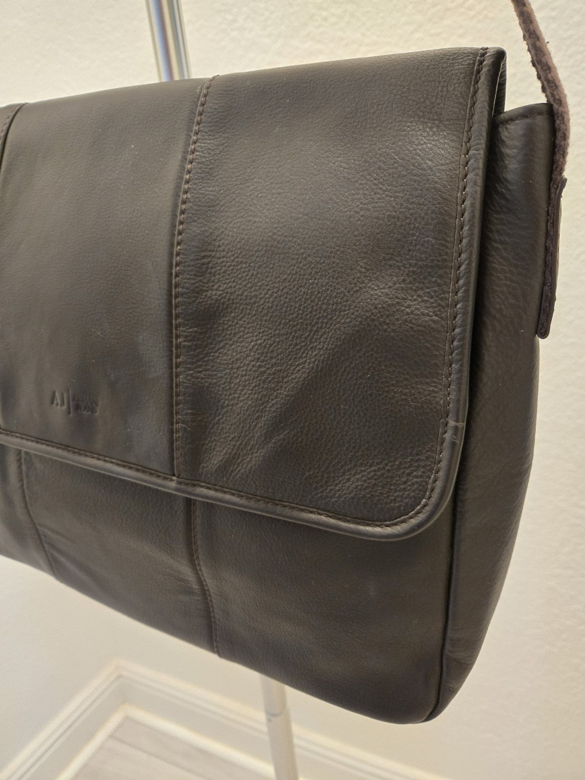 Armani Jeans OS Brown Leather Flap Messenger Shoulder Crossbody Bag Unisex NWT