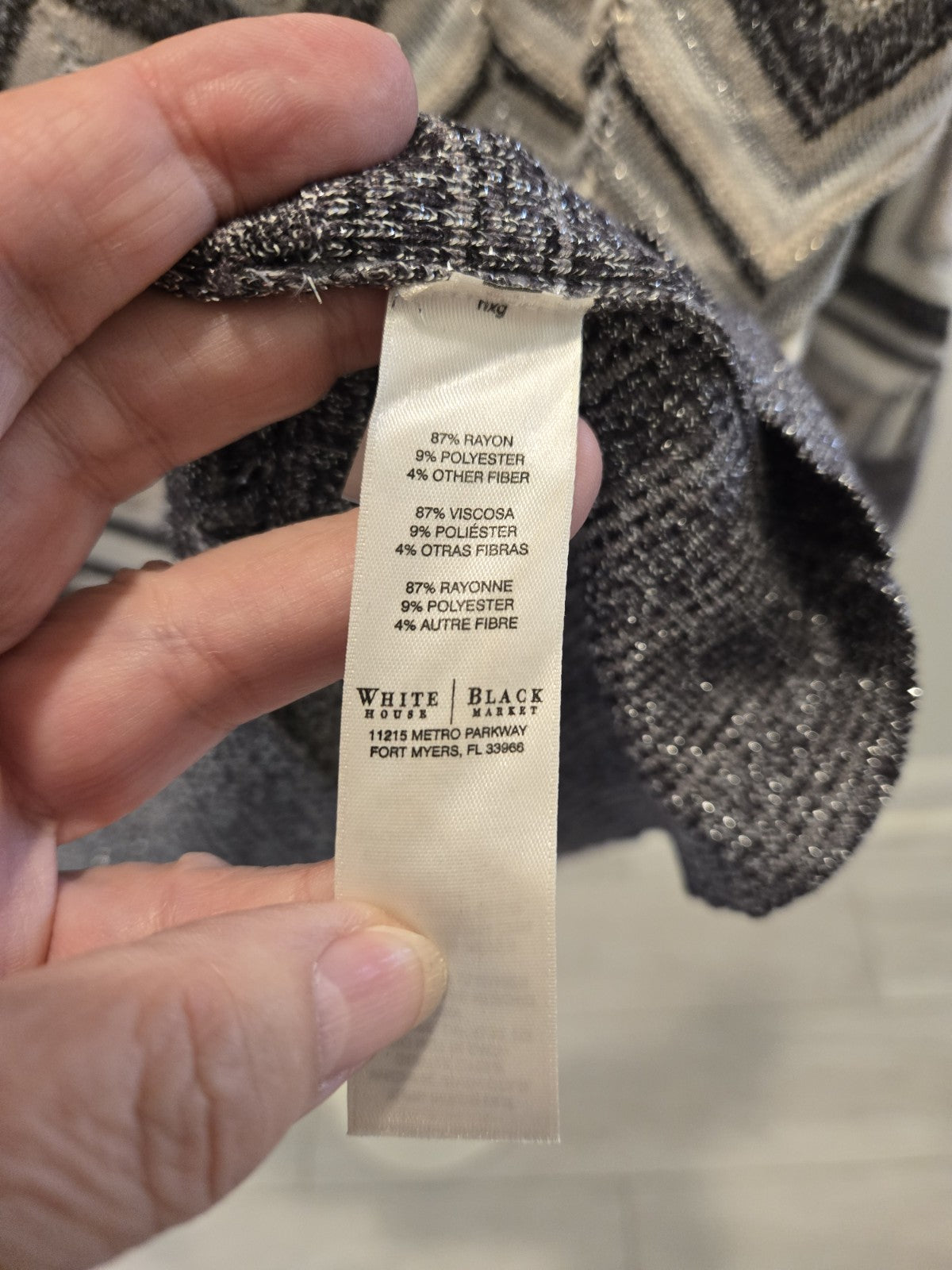 WHBM Metallic Chevron Knit Sweater M Gray Silver Shimmer V-Neck Dolman Y2K