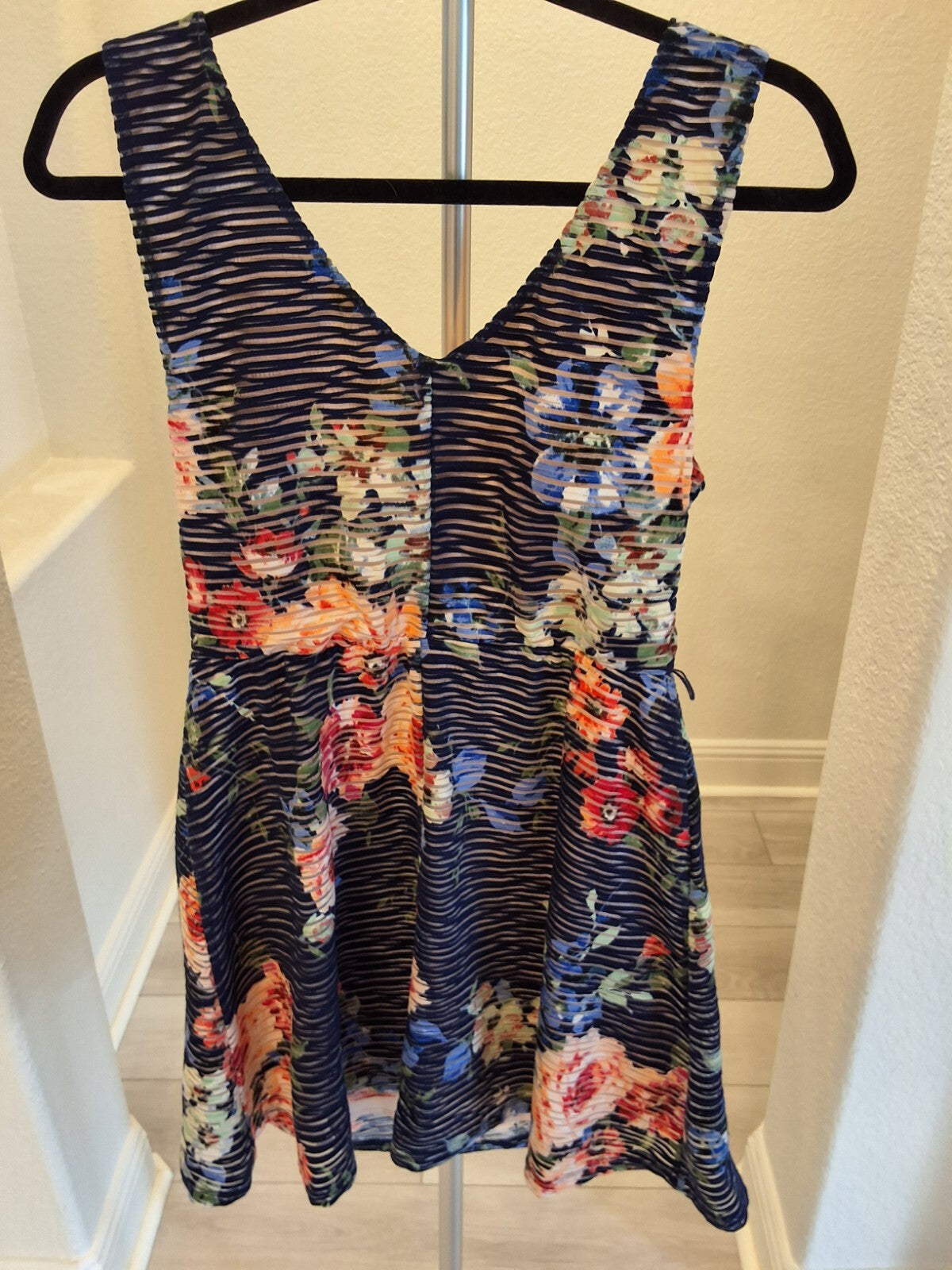 Three Pink Hearts Floral Skater Mini Dress Size L Blue Pink Striped Sleeveless