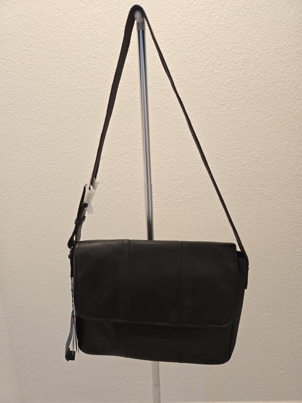 Armani Jeans OS Brown Leather Flap Messenger Shoulder Crossbody Bag Unisex NWT