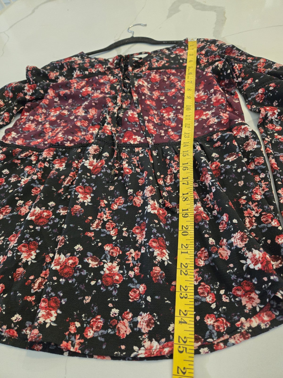 Knox Rose M Floral Embroidered Womens Tiered Long Sleeve Peasant Top Boho