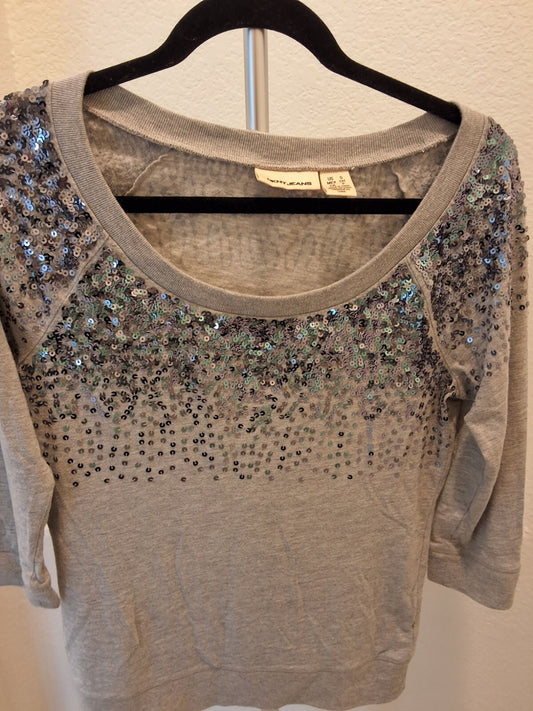 DKNY Size S Womens Gray with Sequins Scoop Neck 3/4 Sleeve Top/Sweatshirt