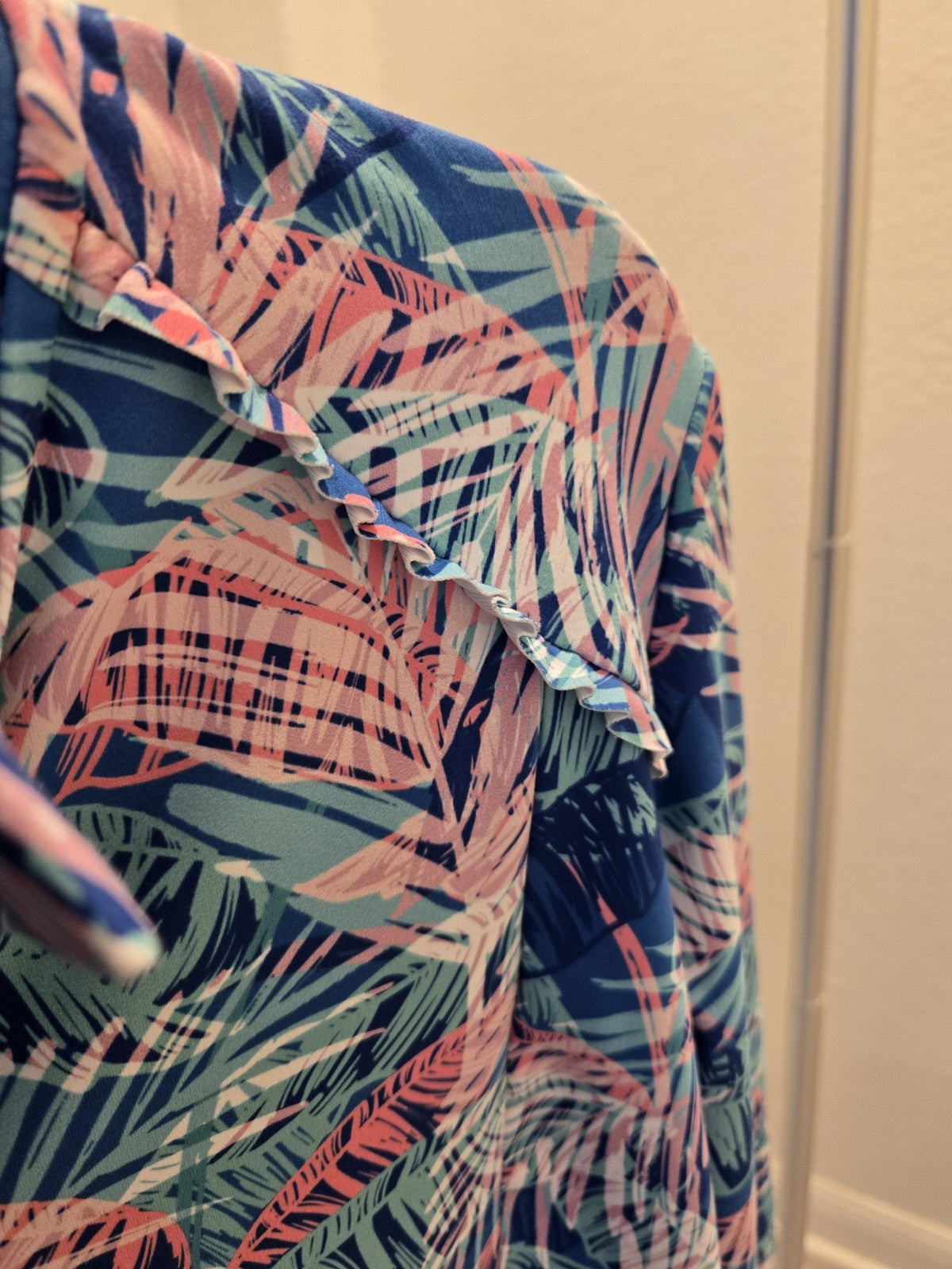 Kyodan Golf XL Blue Pink Tropical Palm Print Long Sleeve V Neck Pullover Women
