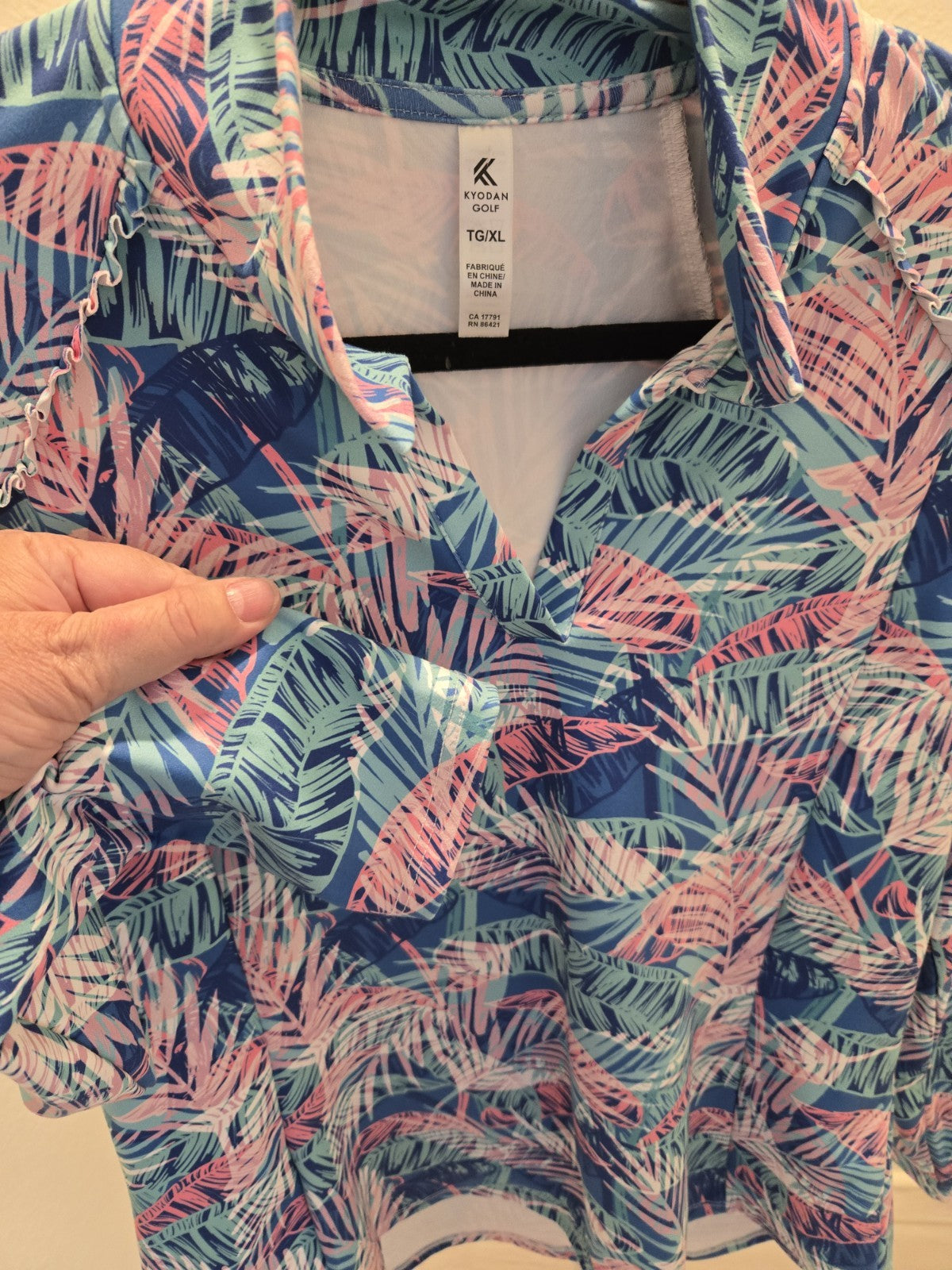 Kyodan Golf XL Blue Pink Tropical Palm Print Long Sleeve V Neck Pullover Women