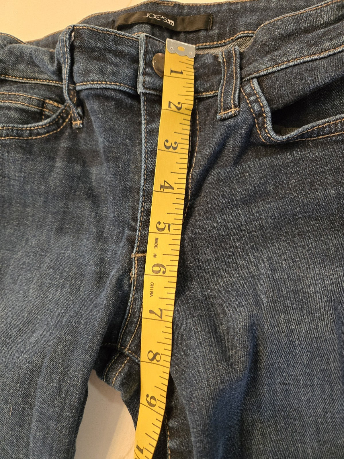 Joe's Mid-Rise Slim Bootcut Classic 5-pocket styling Size 27 Whiskering Y2K