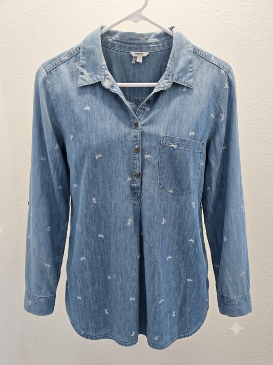 Jane + Delancey light wash blue denim chambray button down shirt with white dragonfly print