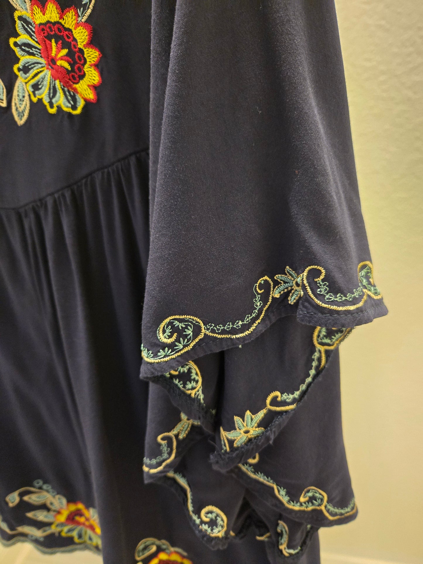 Parami Design Floral Embroidered Peasant Blouse - Navy - 1X