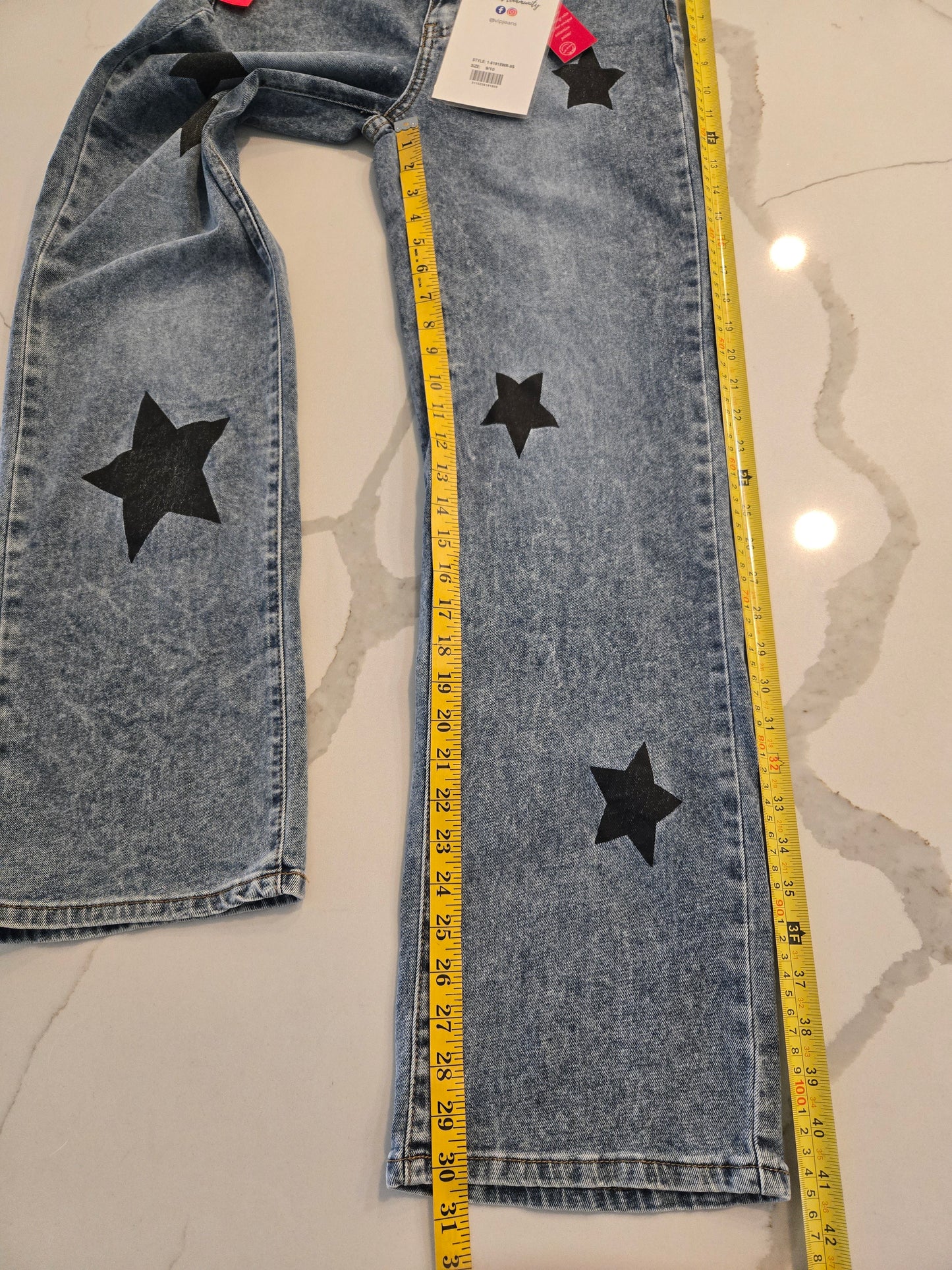 VIP Jeans Size 9/10 NWT Black Star Print Acid Wash Straight Leg Denim Women