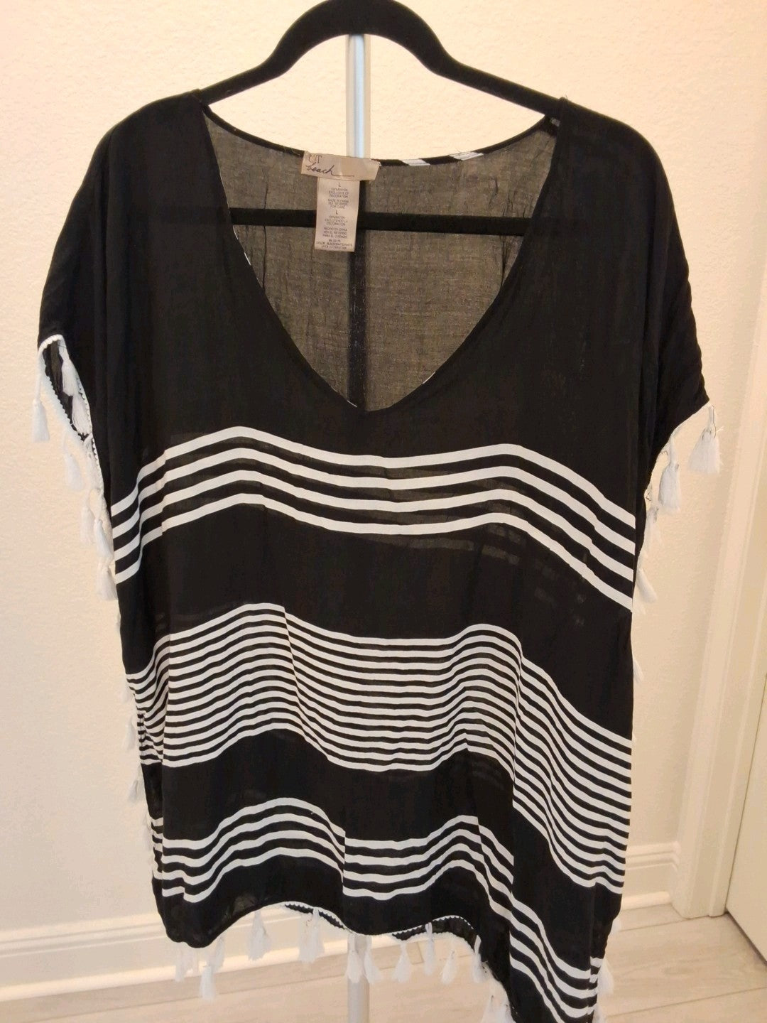 C & T Beach Black White Kimono Size L Swim Cover Up with Tassels on the sides