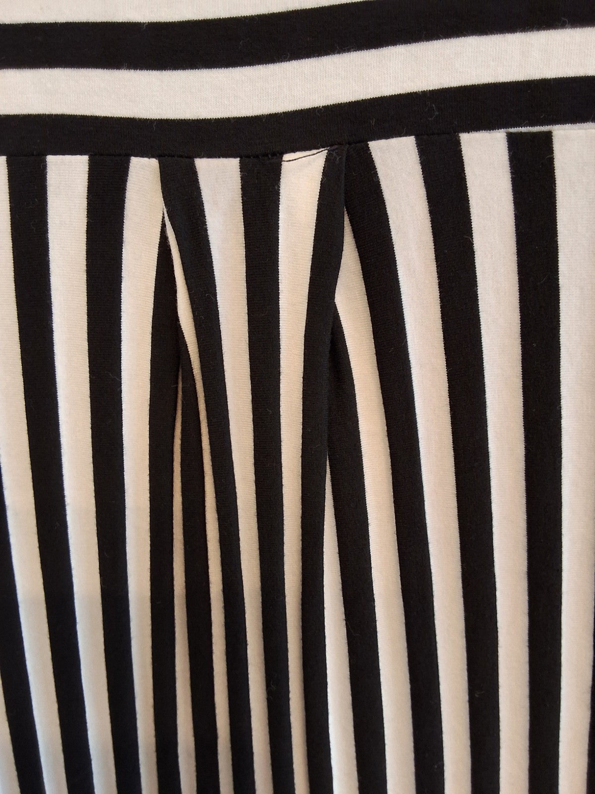 RUE21 Black White Stripe Top Bow Necktie Blouse Contrast Y2K 3/4 Sleeve L