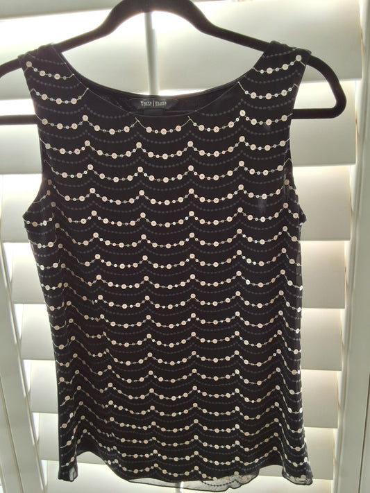 White House Black Market WHBM Embroidered Sequin Scalloped Tank Blouse Size XS