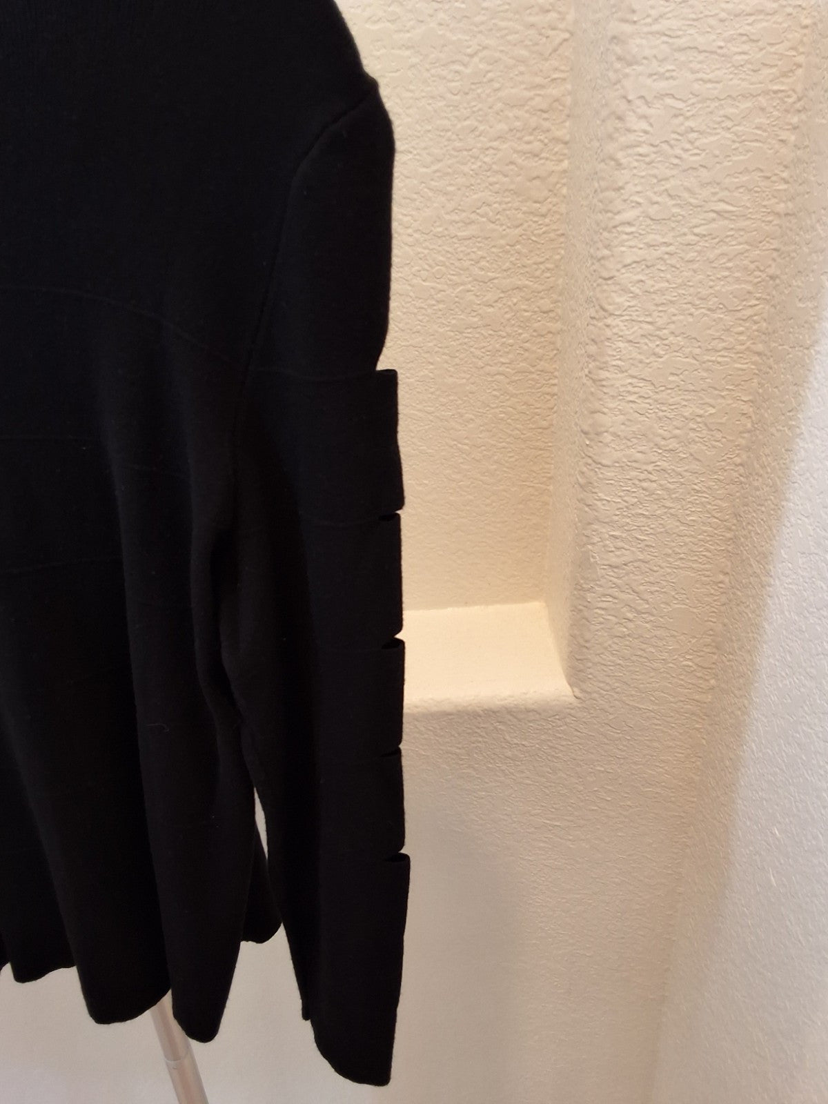 Jennifer Lopez NWOT Y2K Top Mockneck Sleeve Slash Cut Out Details Trendy XXL