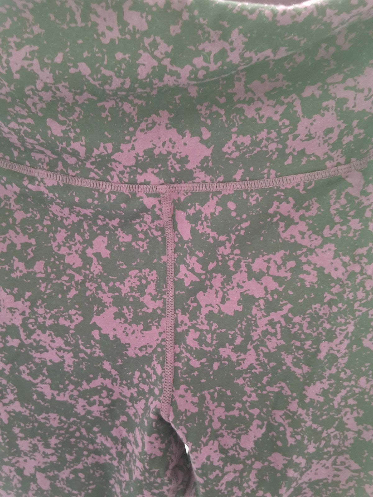Hurley NEW High Waisted Leggings Purple Black Abstract Camo Reversible NEW