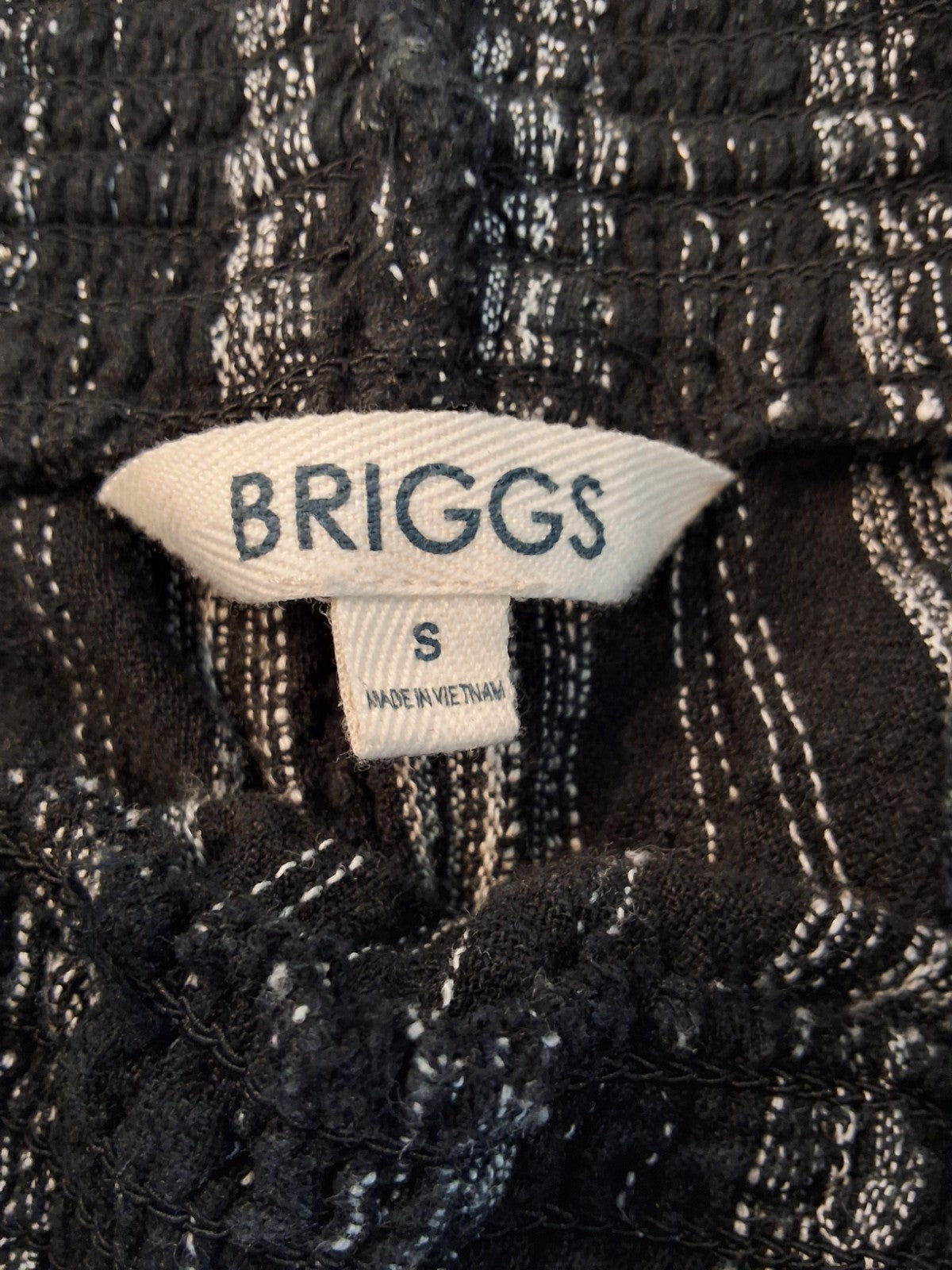 Briggs Size Small Womens Linen Blend Black And White Striped Shorts
