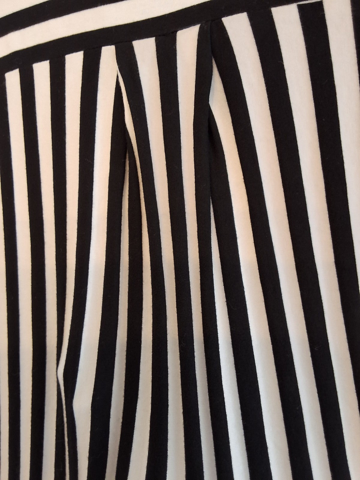 RUE21 Black White Stripe Top Bow Necktie Blouse Contrast Y2K 3/4 Sleeve L
