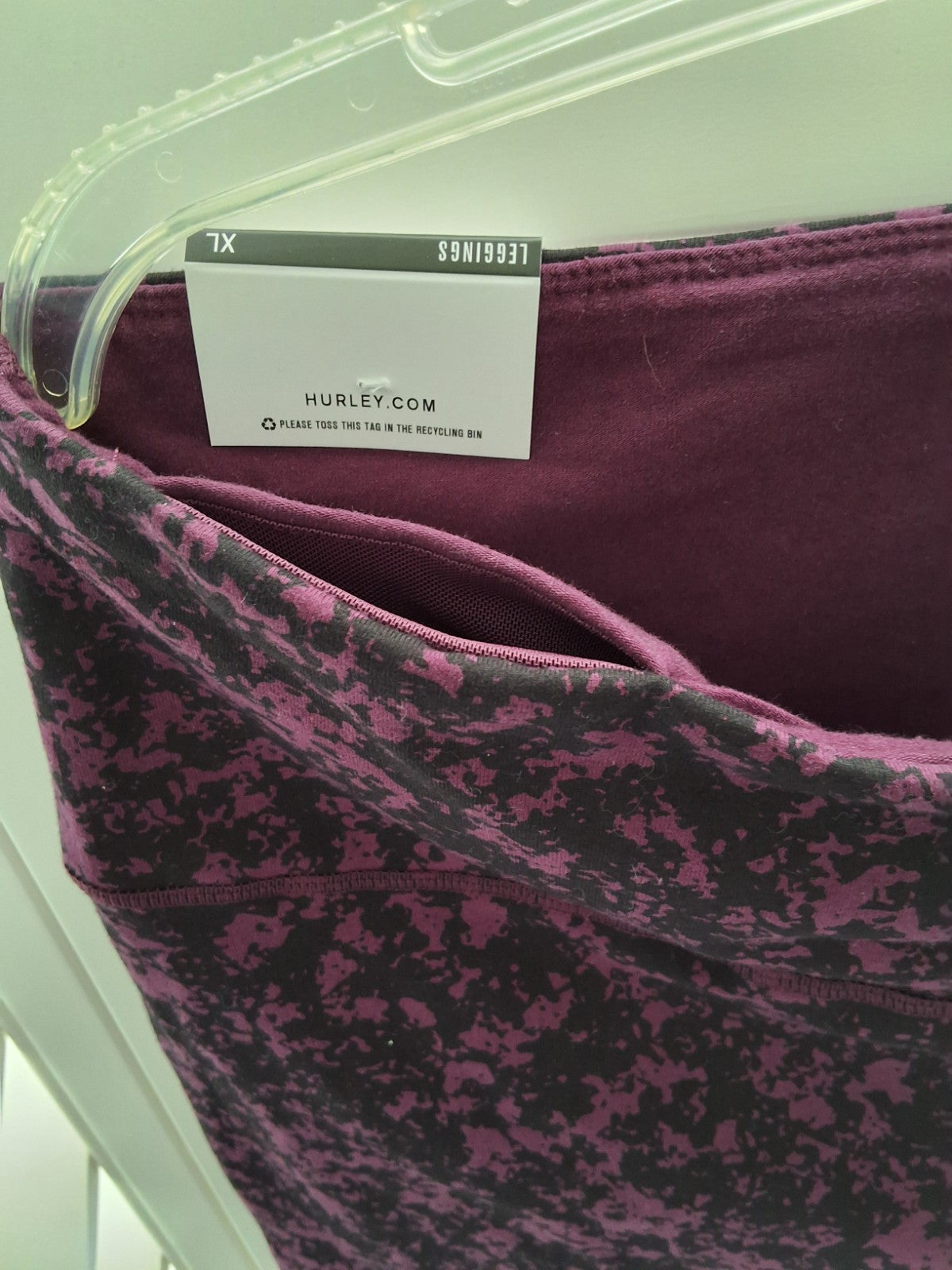 Hurley NEW High Waisted Leggings Purple Black Abstract Camo Reversible NEW