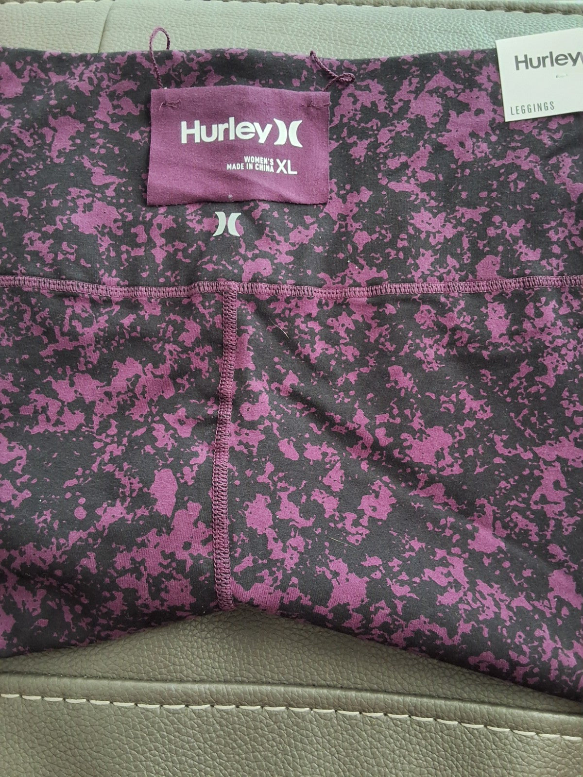 Hurley NEW High Waisted Leggings Purple Black Abstract Camo Reversible NEW