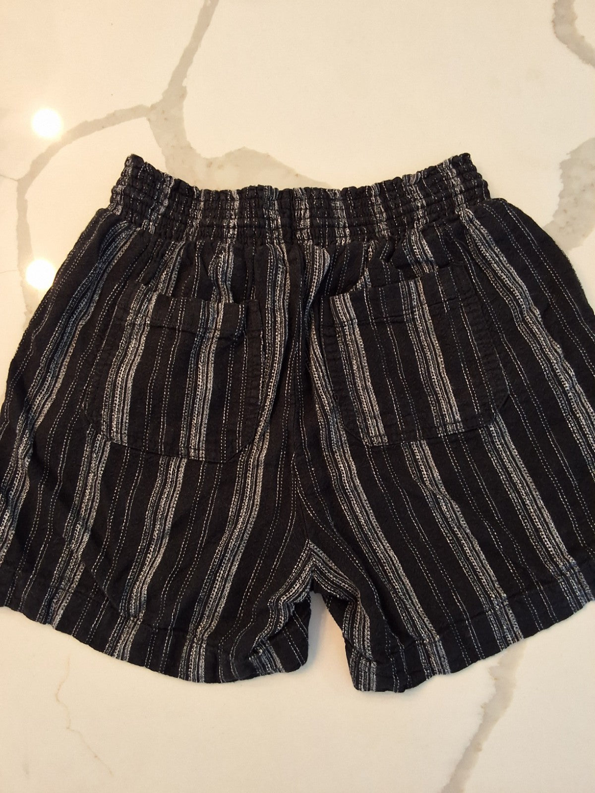 Briggs Size Small Womens Linen Blend Black And White Striped Shorts