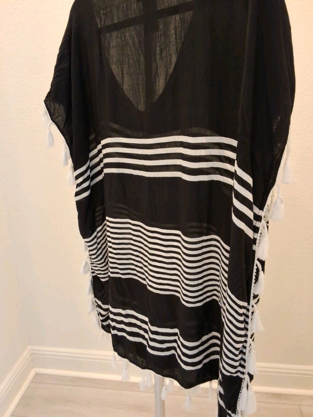 C & T Beach Black White Kimono Size L Swim Cover Up with Tassels on the sides